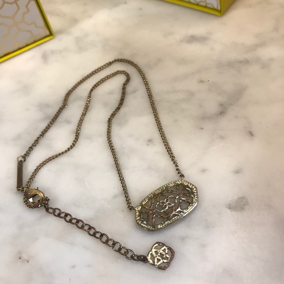 Vintage Kendra Scott Necklace with 2 Boxes - Picture 3 of 12